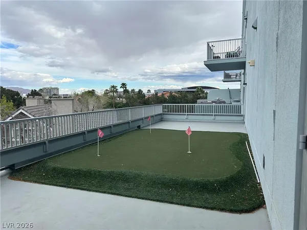 $3,800 | 360 East Desert Inn Road, Unit 1502, Las Vegas, NV 89109