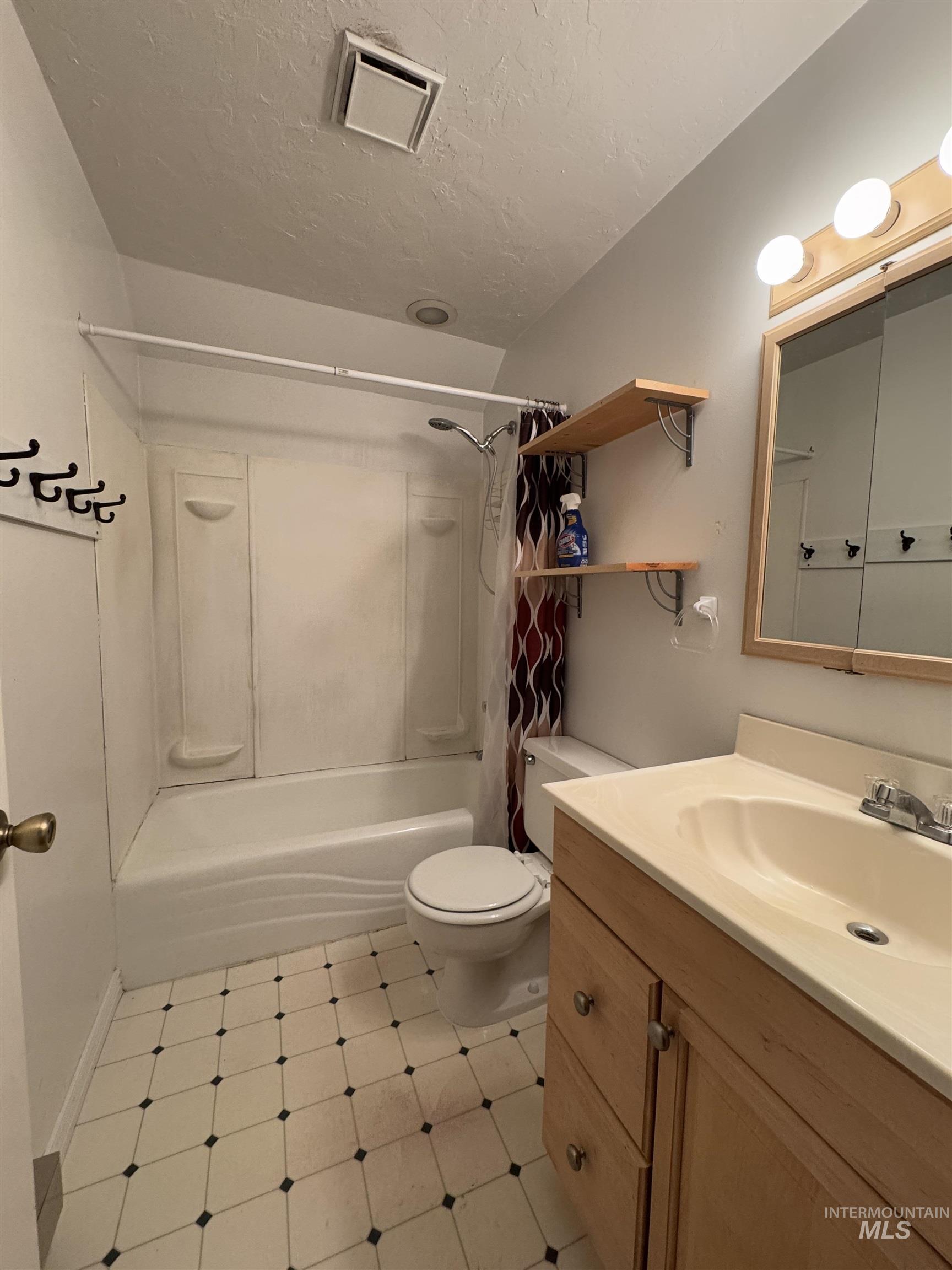 501 South Edith Street Shoshone, ID 83352 - Photo 22 of 32