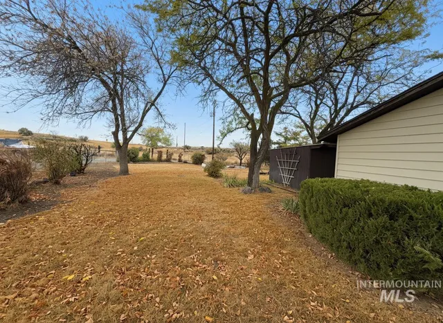 $298,500 | 501 South Edith Street, Shoshone, ID 83352