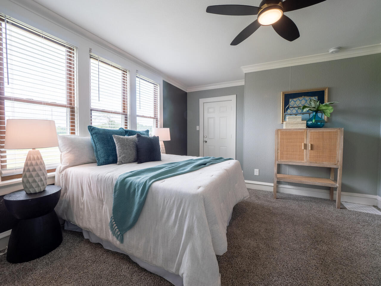 626 Hillside Road Richfield, WI 53017 - Photo 18 of 28 hillside bedroom