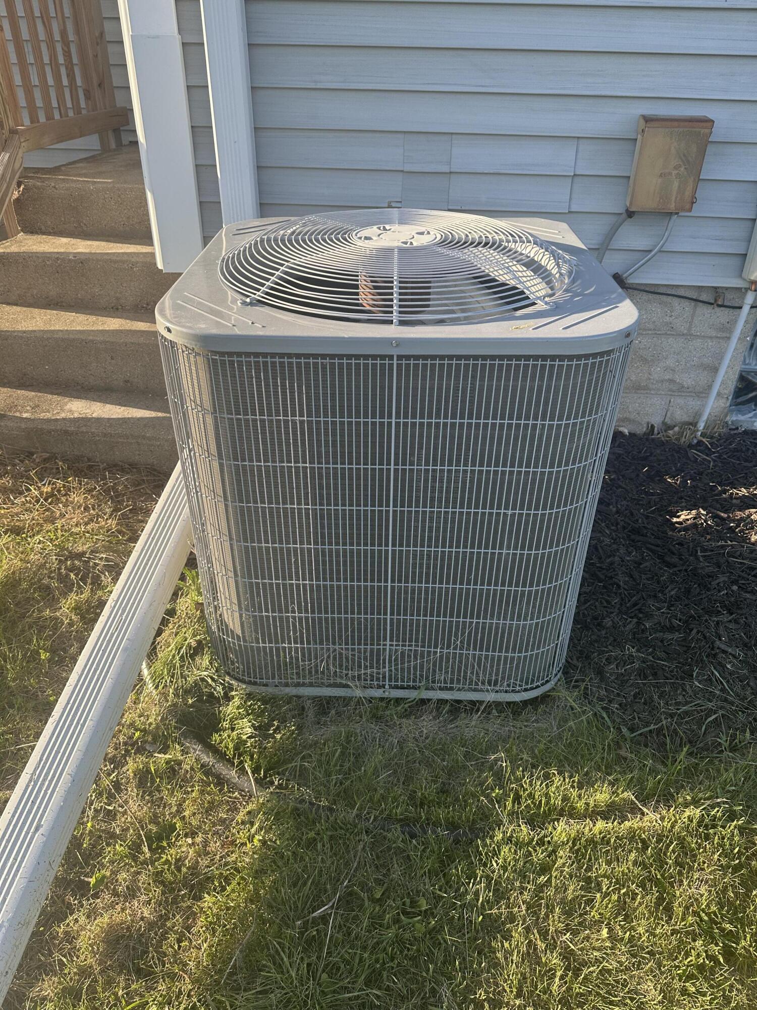 626 Hillside Road Richfield, WI 53017 - Photo 20 of 28 IMG_1850