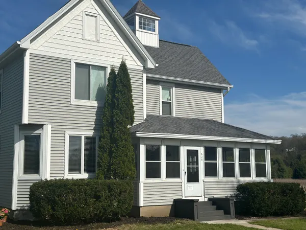 $549,900 | 626 Hillside Road, Richfield, WI 53017