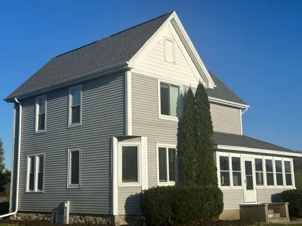 $549,900 | 626 Hillside Road, Richfield, WI 53017