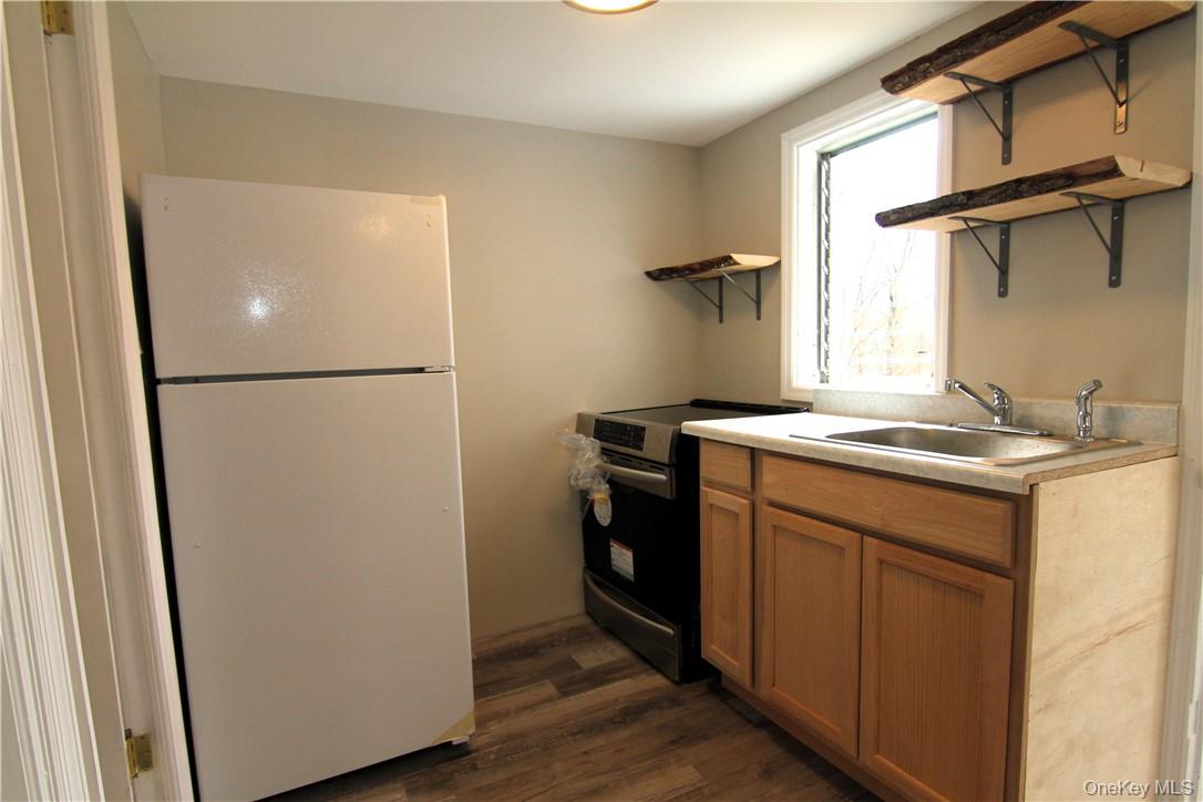 71 Miller Road, Unit 6 Hopewell Junction, NY 12533 - Photo 8 of 22 a utility room with washer and dryer