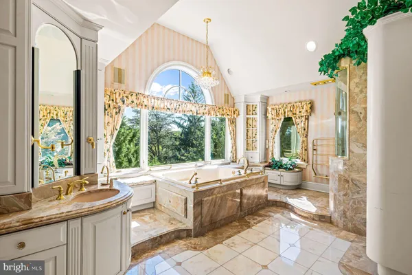 $7,995,000 | 1225 Country Club Road, Gladwyne, PA 19035