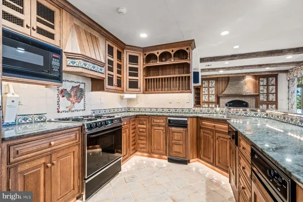 $7,995,000 | 1225 Country Club Road, Gladwyne, PA 19035