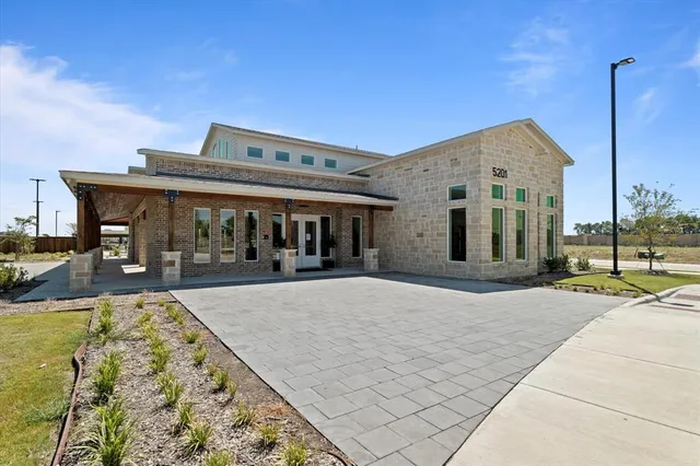 a view of a house with sitting area