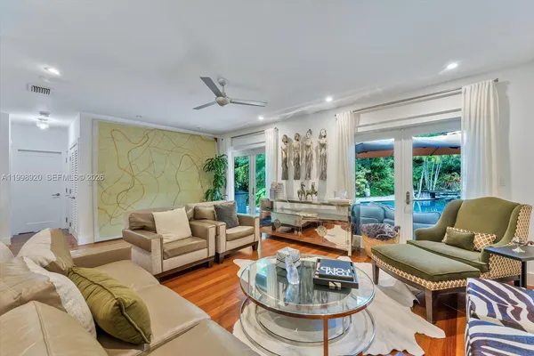 $15,000 | 186 Edgewater Drive, Coral Gables, FL 33133