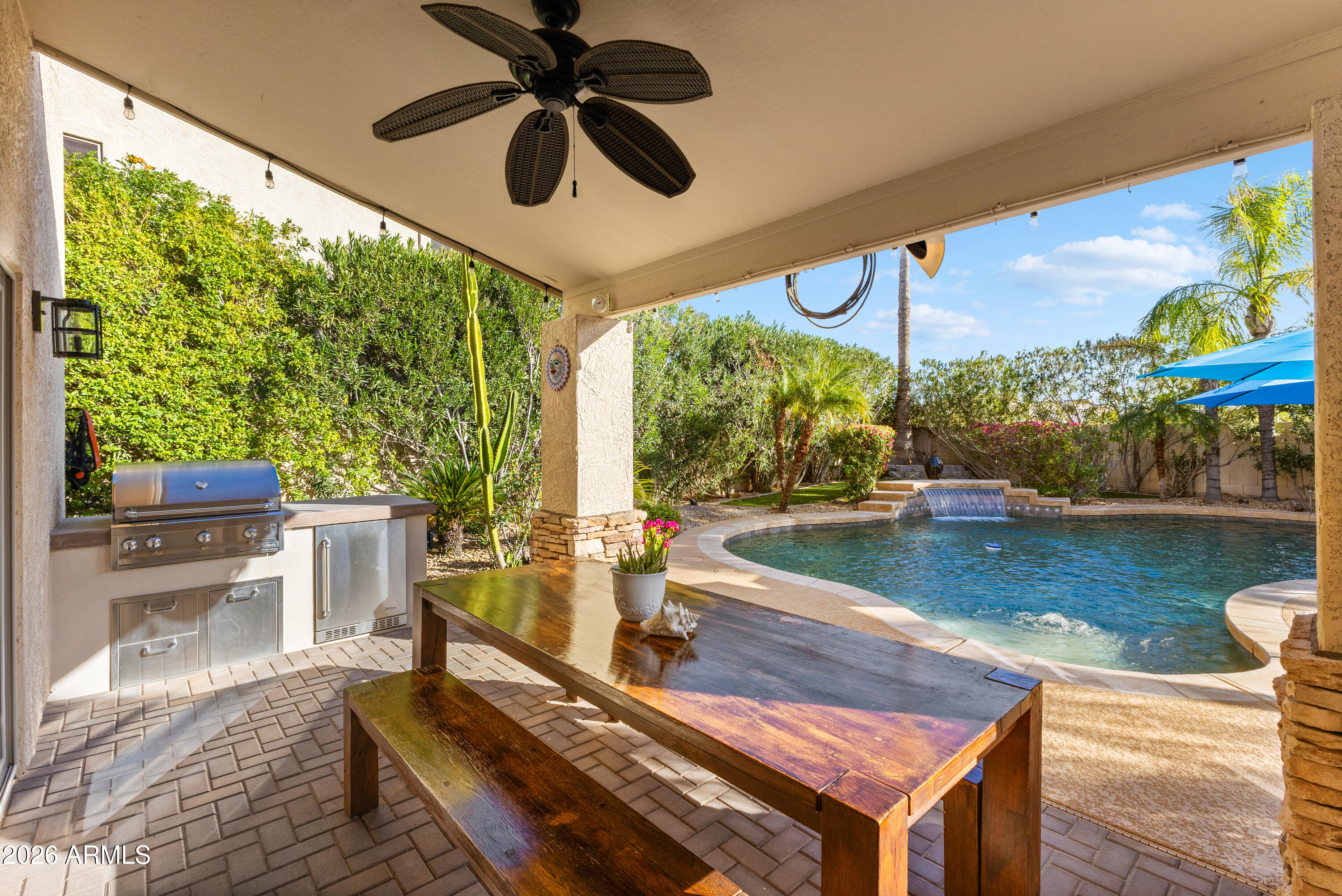 2045 East Ruby Lane Phoenix, AZ 85024 - Photo 42 of 72 2045 E Ruby Ln-44