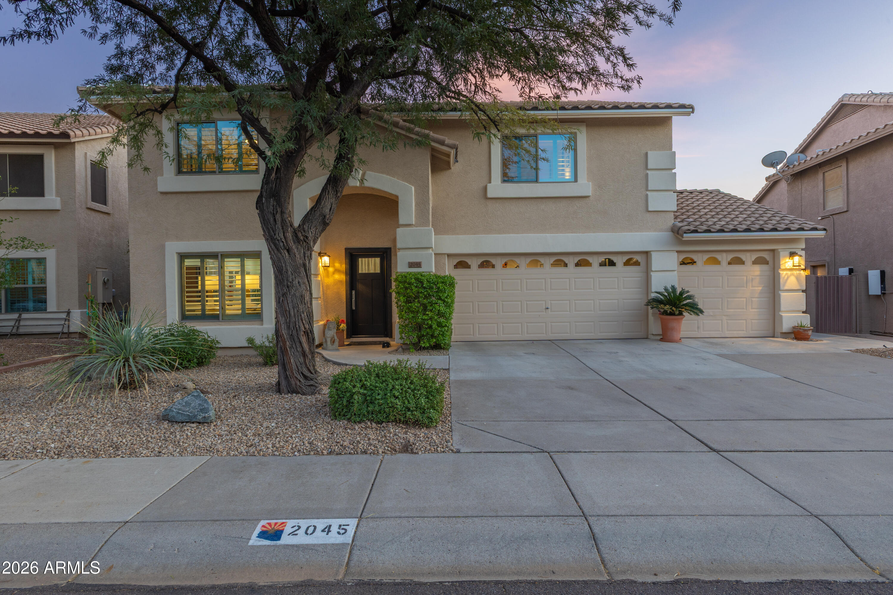 2045 East Ruby Lane Phoenix, AZ 85024 - Photo 59 of 72 2045 E Ruby Ln-62