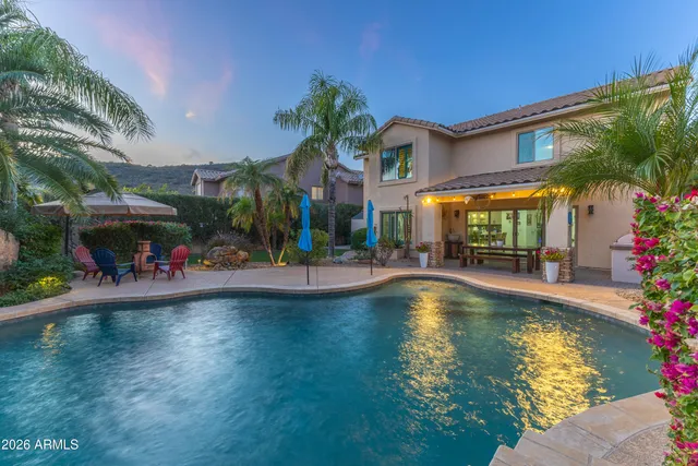 $969,900 | 2045 East Ruby Lane, Phoenix, AZ 85024