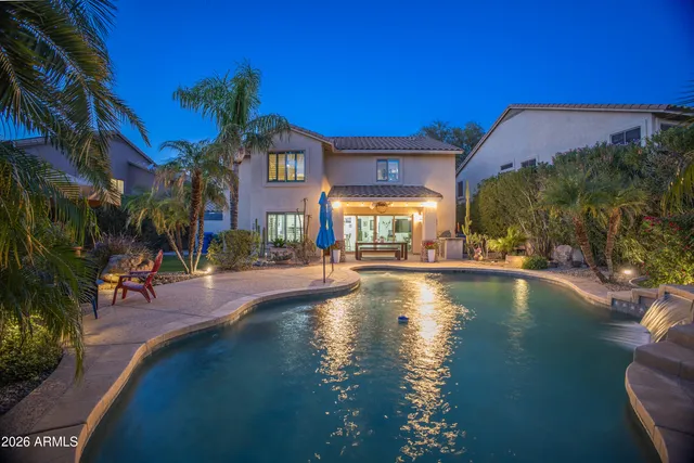 $969,900 | 2045 East Ruby Lane, Phoenix, AZ 85024