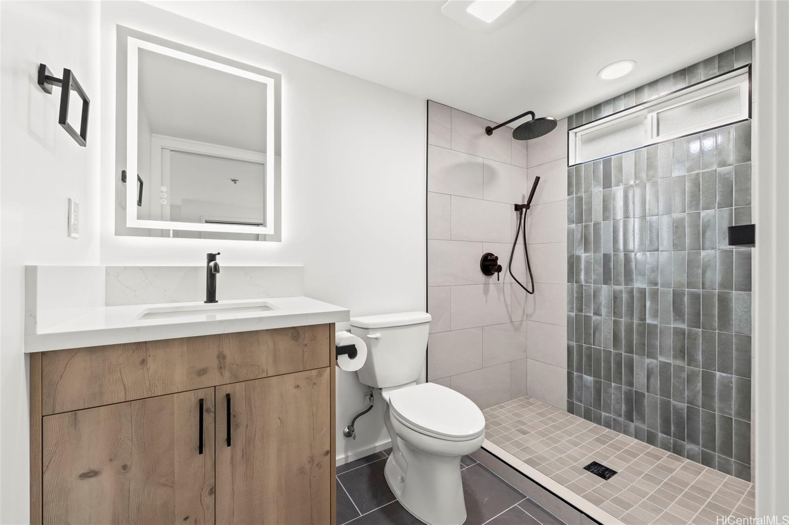 3489 Manoa Road Honolulu, HI 96822 - Photo 11 of 16