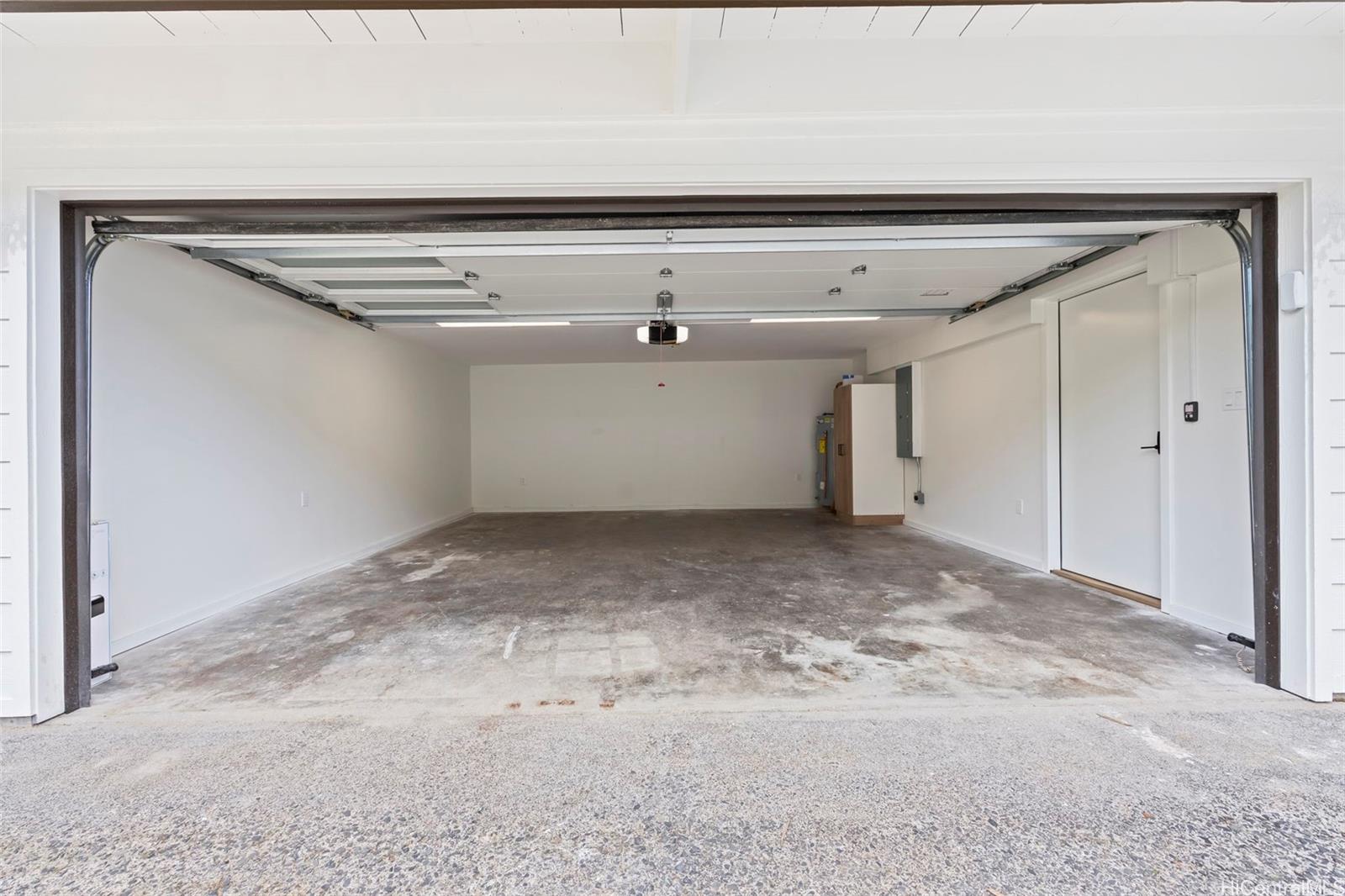 3489 Manoa Road Honolulu, HI 96822 - Photo 13 of 16