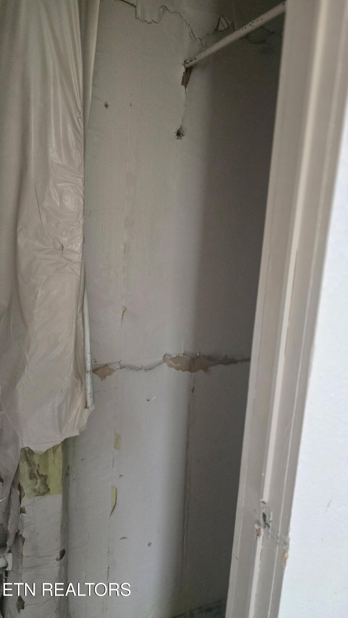 908 Crescent Street Morristown, TN 37813 - Photo 18 of 24