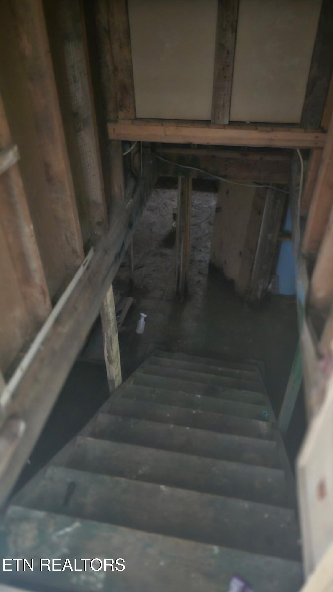 908 Crescent Street Morristown, TN 37813 - Photo 8 of 24