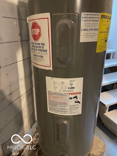 711 West 24th Street Anderson, IN 46016 - Photo 25 of 28