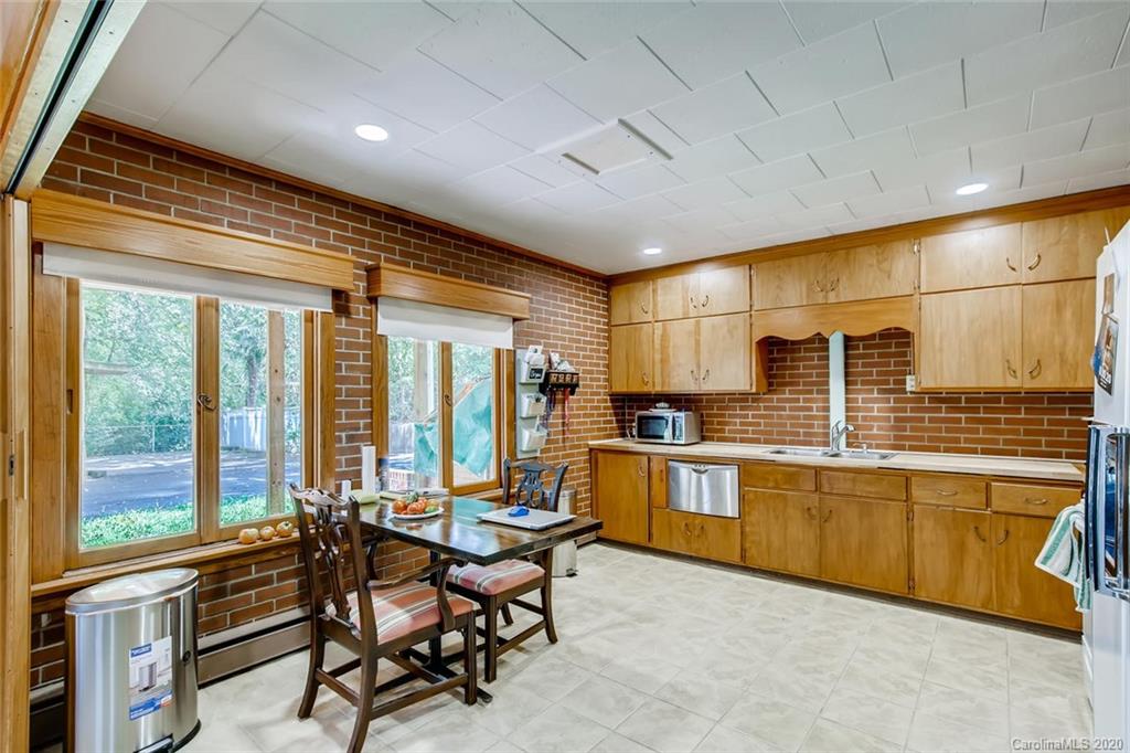 195 Spring Street Northwest Concord, NC 28025 - Photo 19 of 28 Gallery Image 19