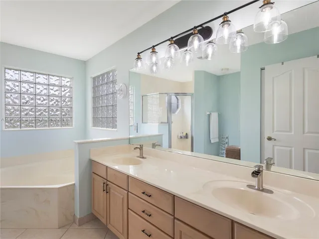 $5,000 | 2549 Egret Lake Drive, Greenacres, FL 33413