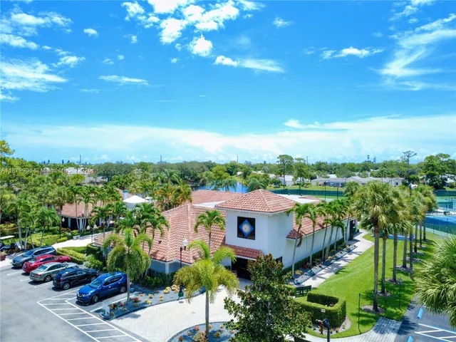 $5,000 | 2549 Egret Lake Drive, Greenacres, FL 33413