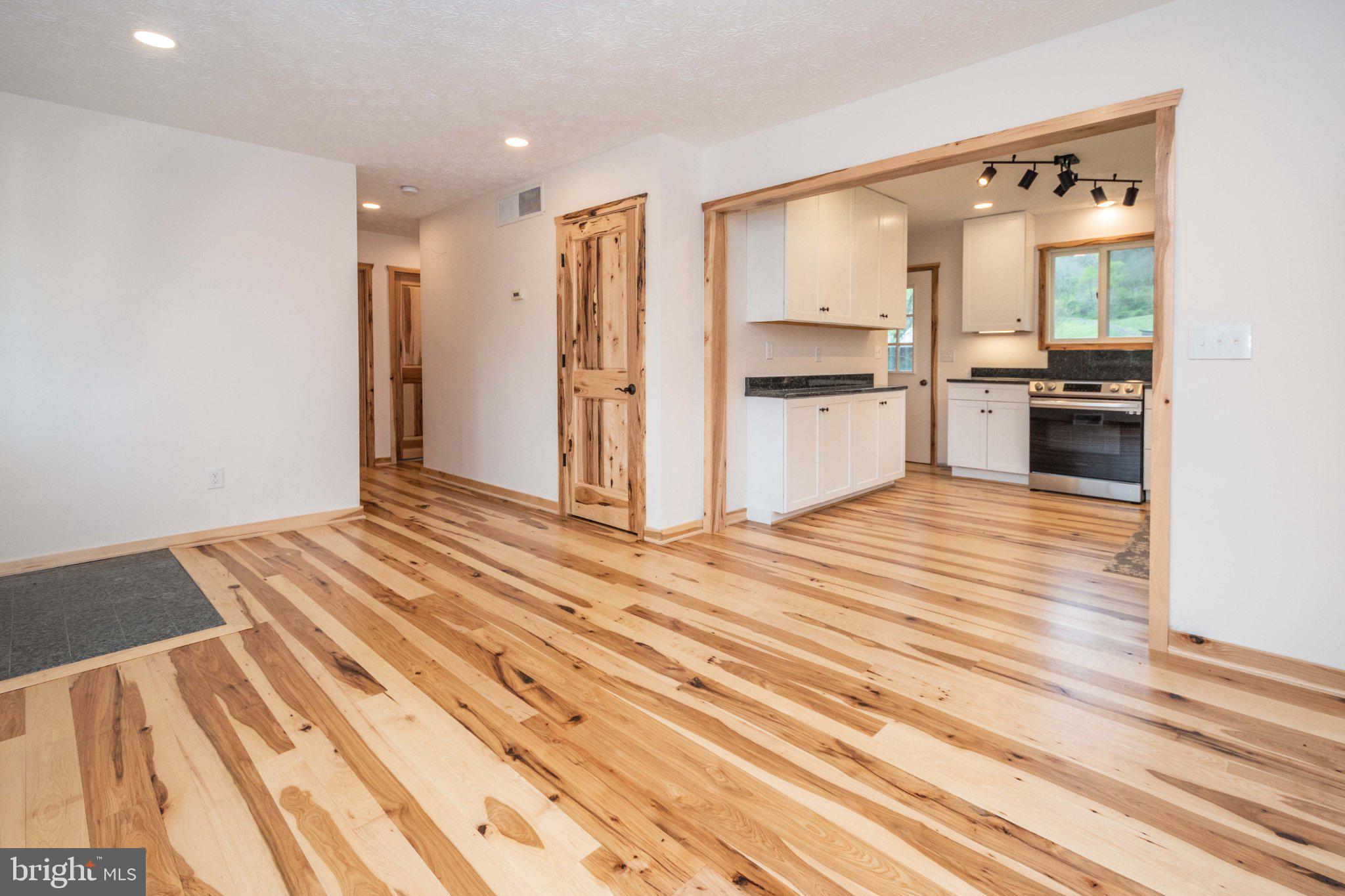 2155 Jennings Road Grantsville, MD 21536 - Photo 17 of 39 Spacious entry with open layout