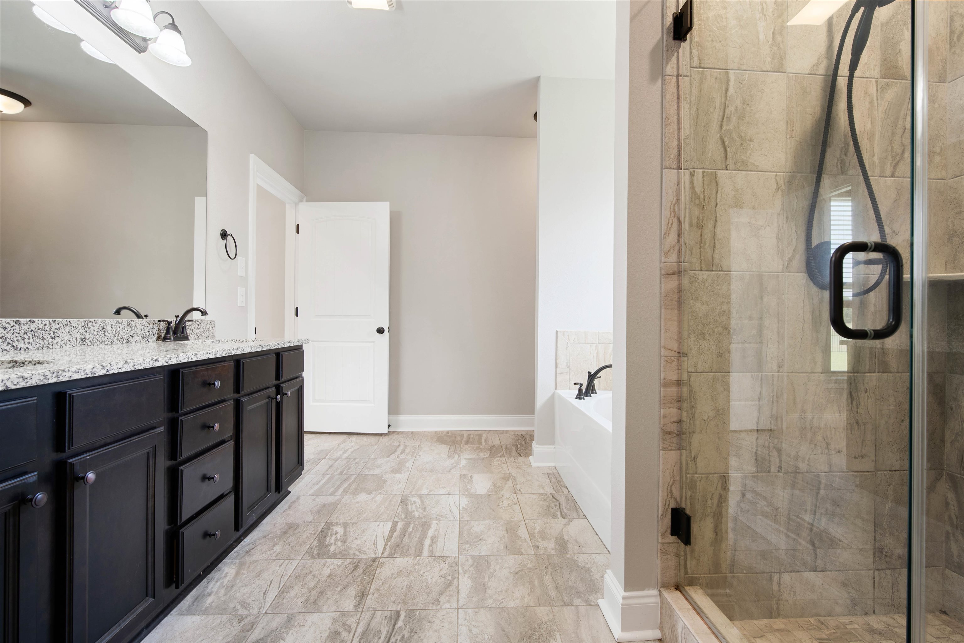 9924 Dunleith Loop Daphne, AL 36526 - Photo 17 of 33 Bathroom