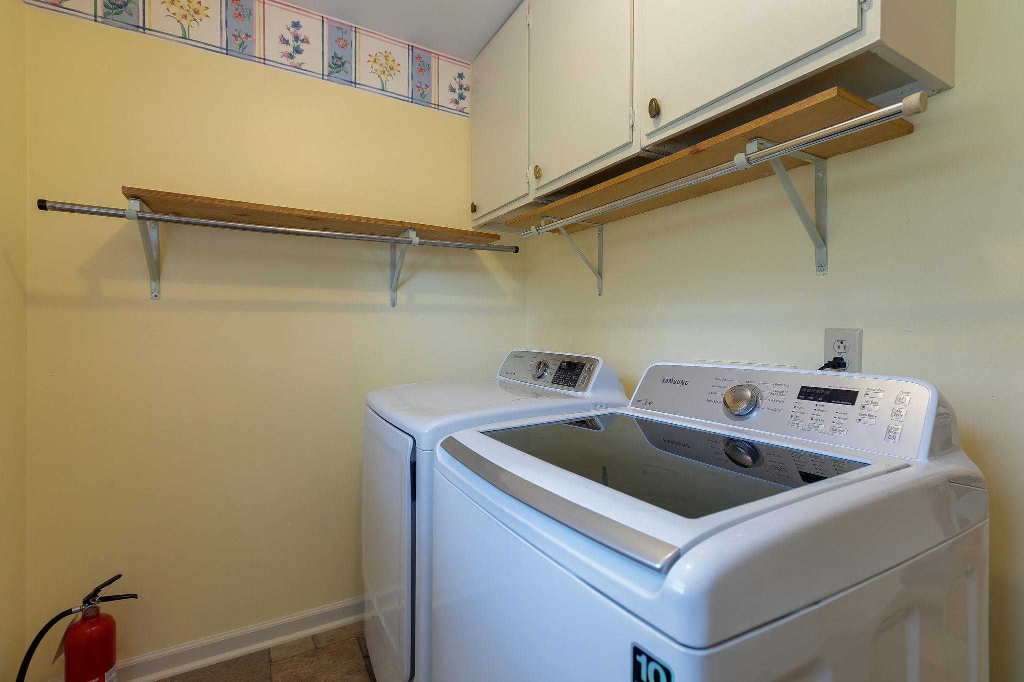 1505 Blue Springs Road Franklin, TN 37069 - Photo 13 of 20 Full Size Laundry/ Cabinets/ Pantry