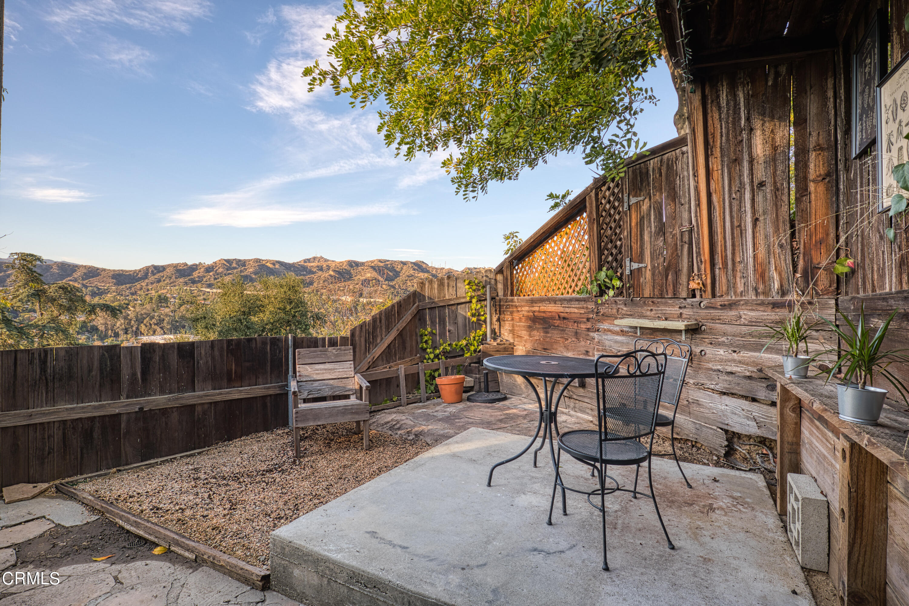 1850 Kaweah Drive Pasadena, CA 91105 - Photo 24 of 30 a view of a terrace with furniture and a table