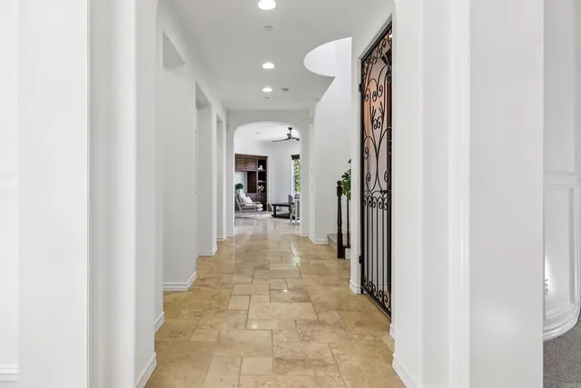 $1,425,000 | 5527 Alexandrine Court, Oceanside, CA 92057