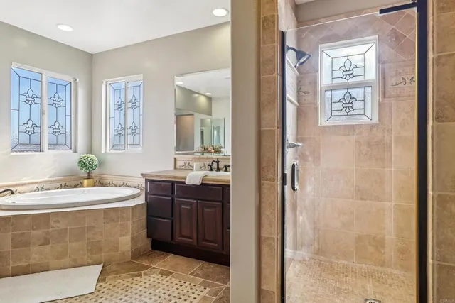 $1,425,000 | 5527 Alexandrine Court, Oceanside, CA 92057