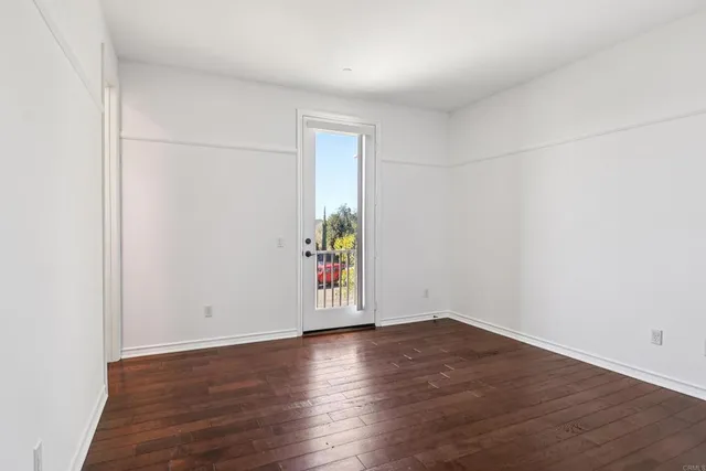 $1,425,000 | 5527 Alexandrine Court, Oceanside, CA 92057