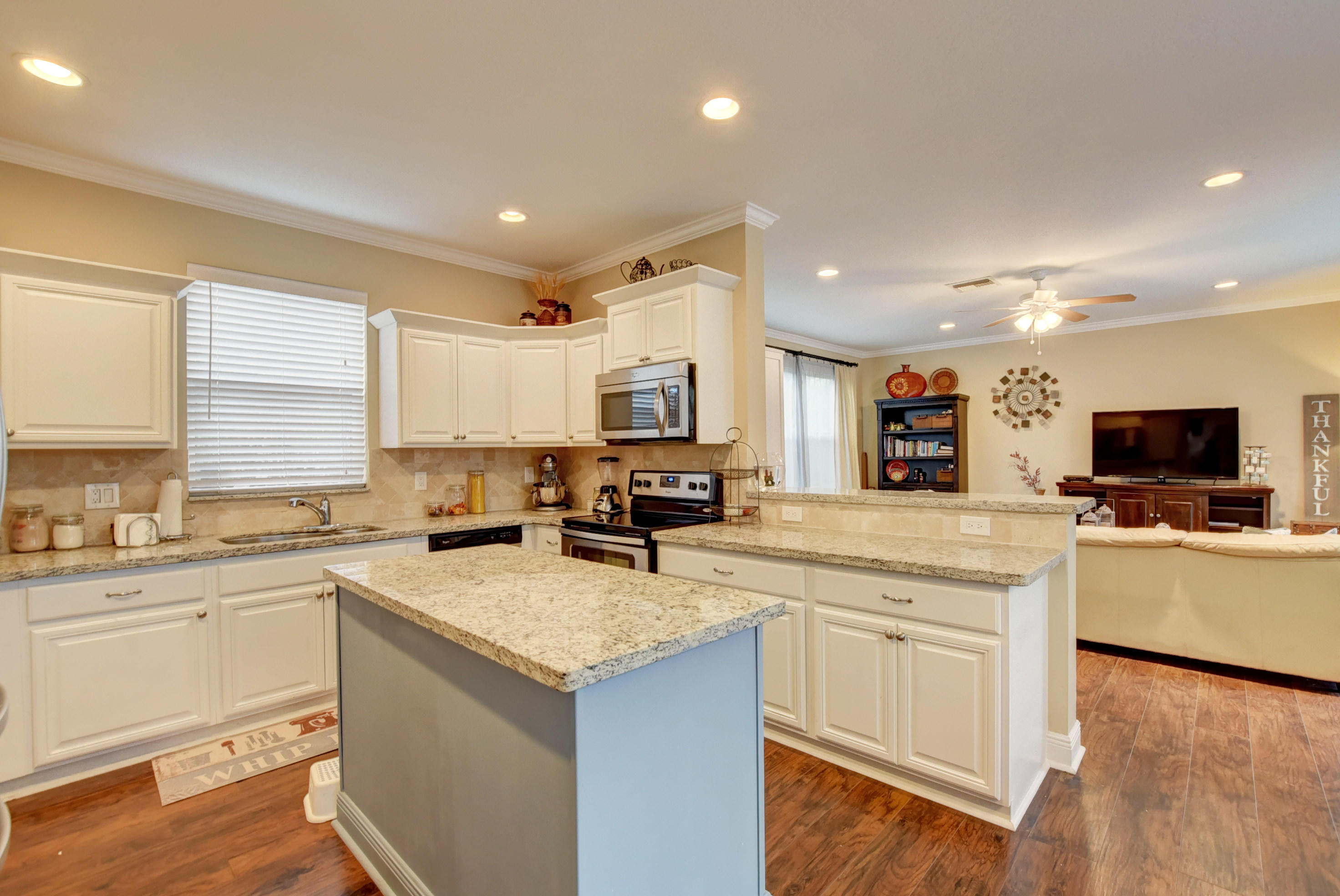20282 Monteverdi Circle Boca Raton, FL 33498 - Photo 17 of 71 22_ebf_1323and4more