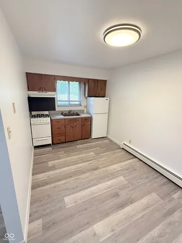 $1,125 | 652 East Main Street, Unit 4, Plainfield, IN 46168