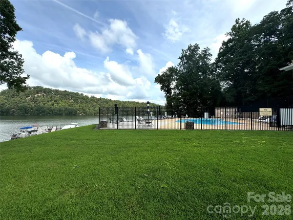 $899,000 | 226 Balsam Circle, Troy, NC 27371