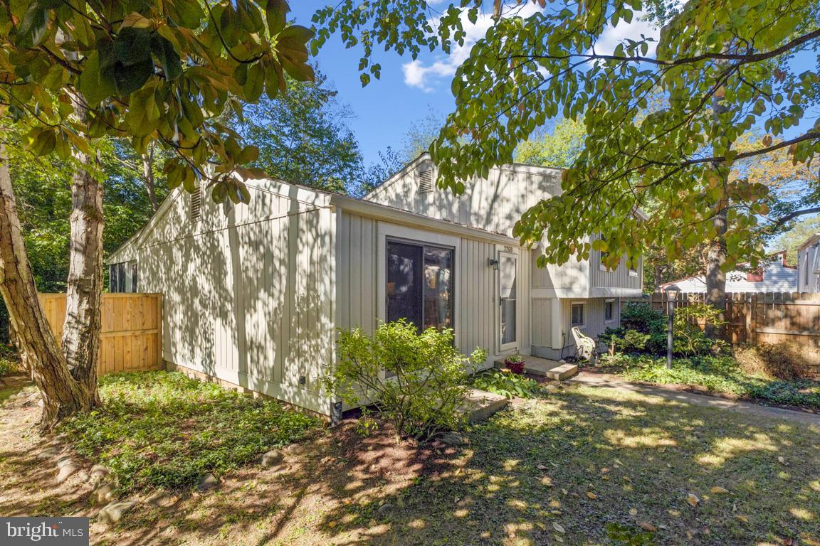 2269 Marginella Drive Reston, VA 20191 - Photo 3 of 29 a front view of a house with garden