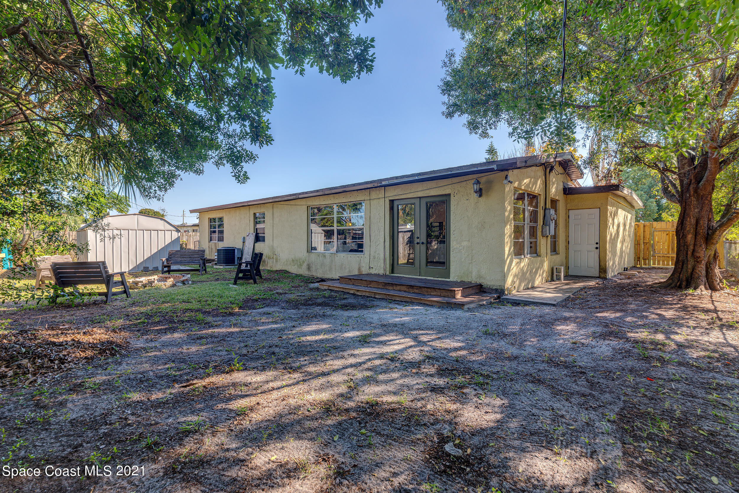 2975 Kosuth Road Northeast Palm Bay, FL 32905 - Photo 20 of 24 Back Of Home