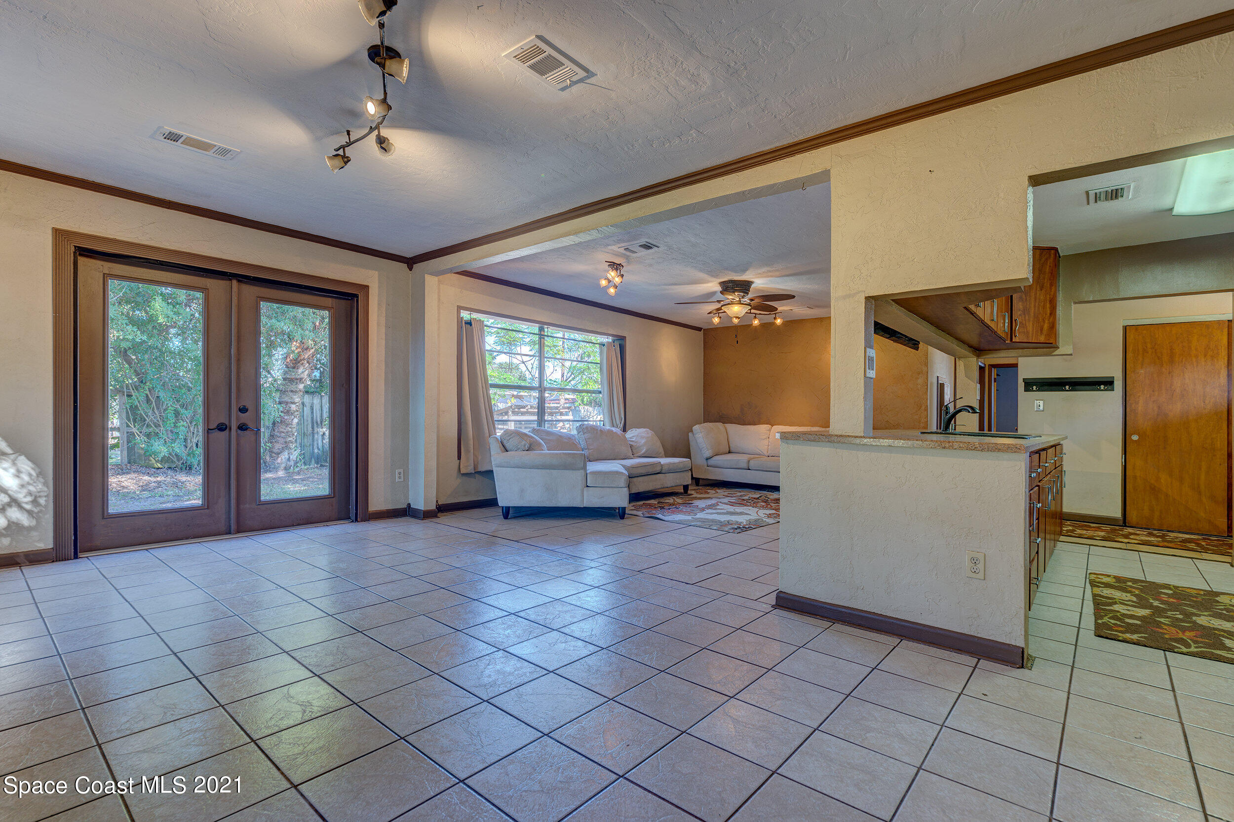 2975 Kosuth Road Northeast Palm Bay, FL 32905 - Photo 10 of 24 Dining Room