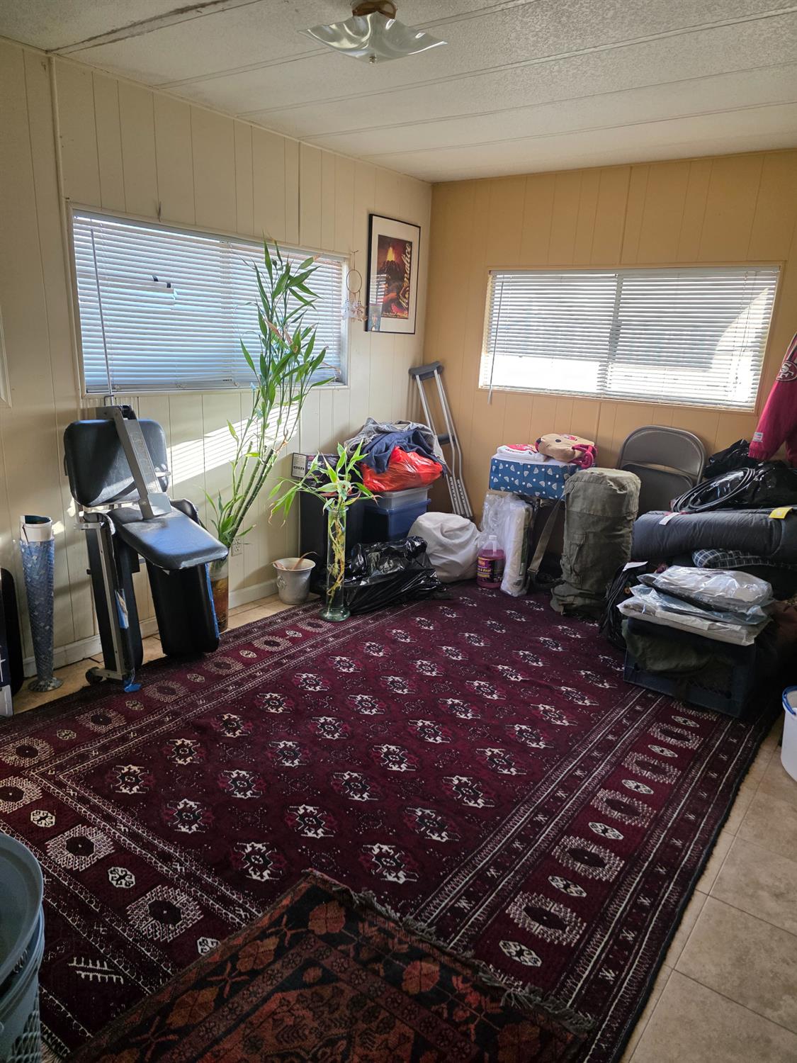 3601 Homestead Way, Unit 53 Ceres, CA 95307 - Photo 14 of 18 a bed room with two beds and a potted plant