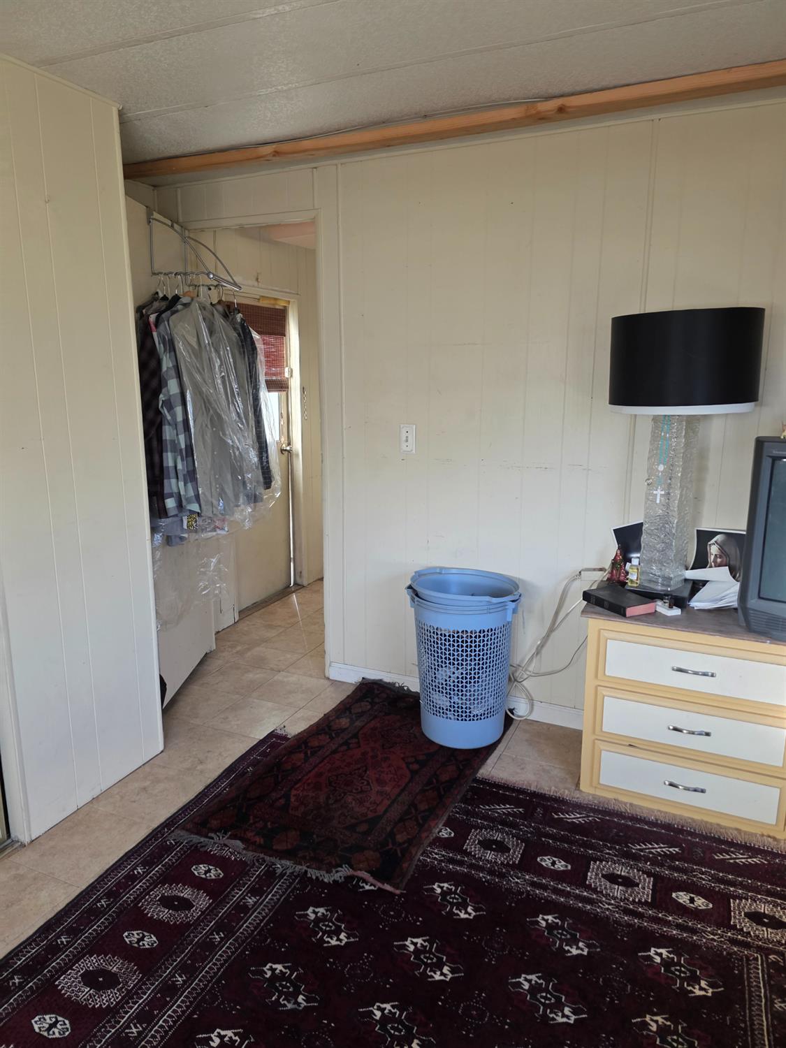 3601 Homestead Way, Unit 53 Ceres, CA 95307 - Photo 15 of 18 a living room with furniture and a flat screen tv