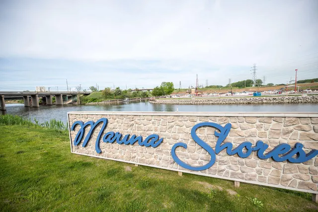 $399,900 | 6019 South Dune Harbor Drive, Unit C, Portage, IN 46368