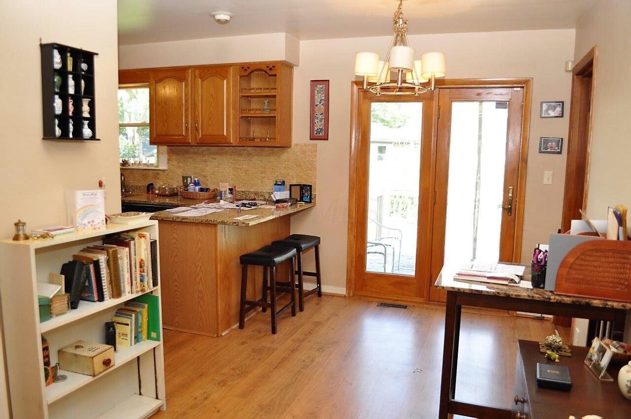 1192 Kenwick Road Columbus, OH 43209 - Photo 13 of 33 Dining Space