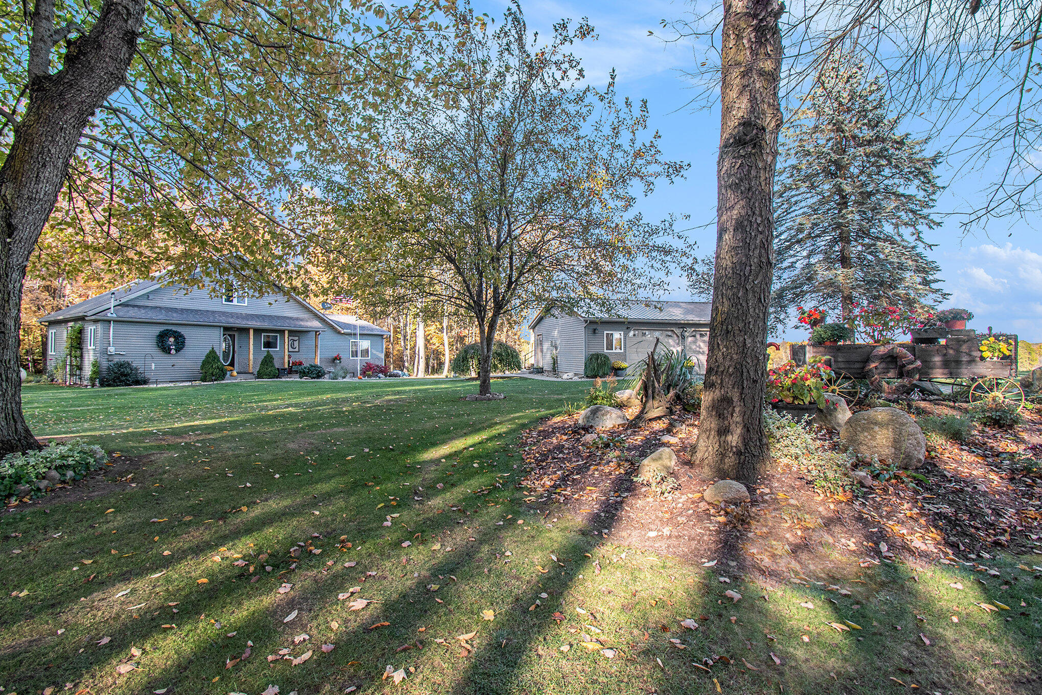 270 West Briggs Road Stanton, MI 48888 - Photo 3 of 31 003__dsc4936_613