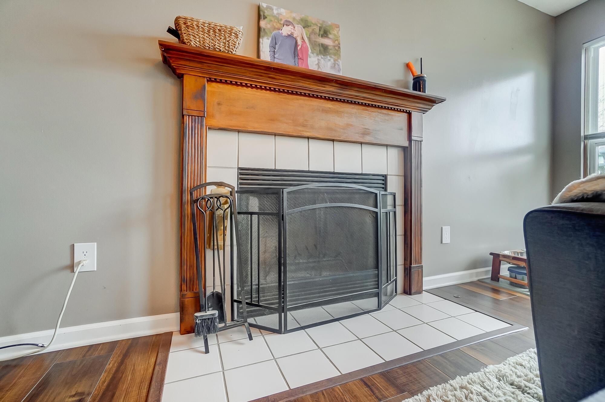 776 Prairie Road Galloway, OH 43119 - Photo 17 of 55 Fireplace