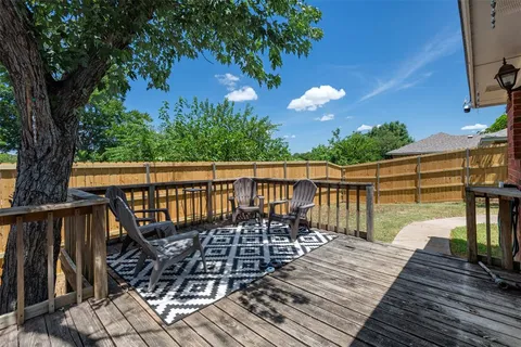 $314,999 | 304 West Windsor Drive, Denton, TX 76207