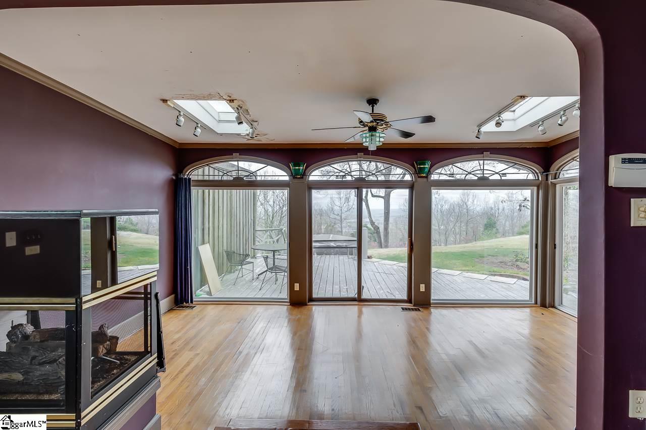 1027 Altamont Road Greenville, SC 29609 - Photo 25 of 36