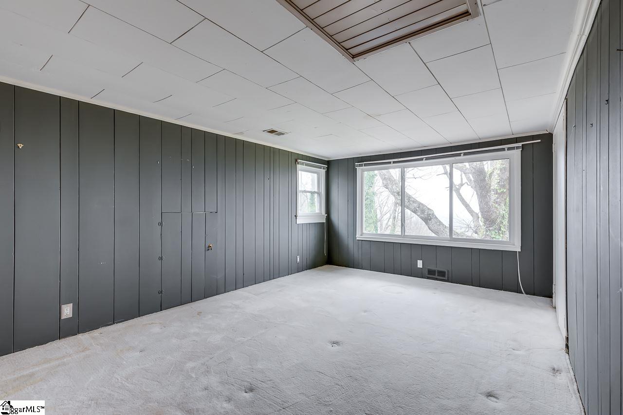 1027 Altamont Road Greenville, SC 29609 - Photo 29 of 36