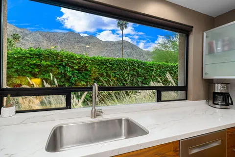 $1,850,000 | 46440 War Bonnet Circle, Indian Wells, CA 92210