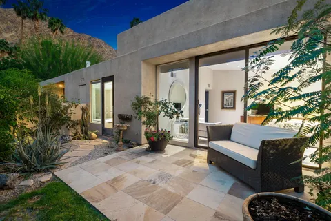 $1,850,000 | 46440 War Bonnet Circle, Indian Wells, CA 92210