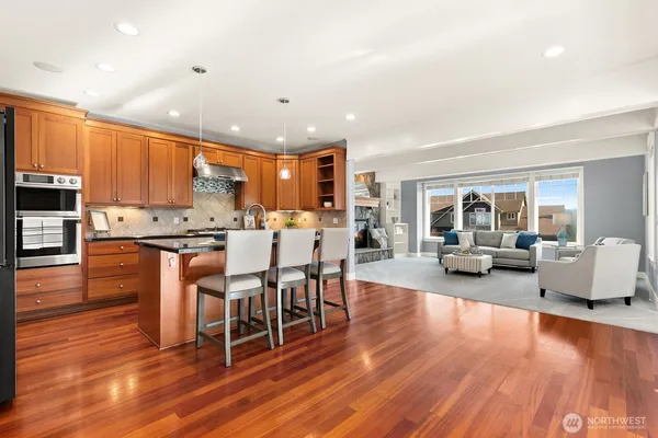 $3,800 | 21804 Quiet Water Loop East, Lake Tapps, WA 98391