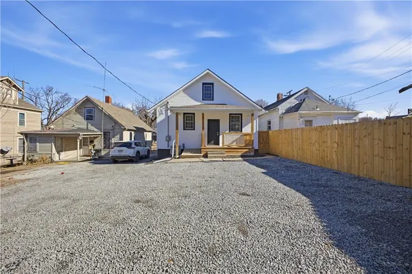 $220,000 | 1214 South 22nd Street, St. Joseph, MO 64507